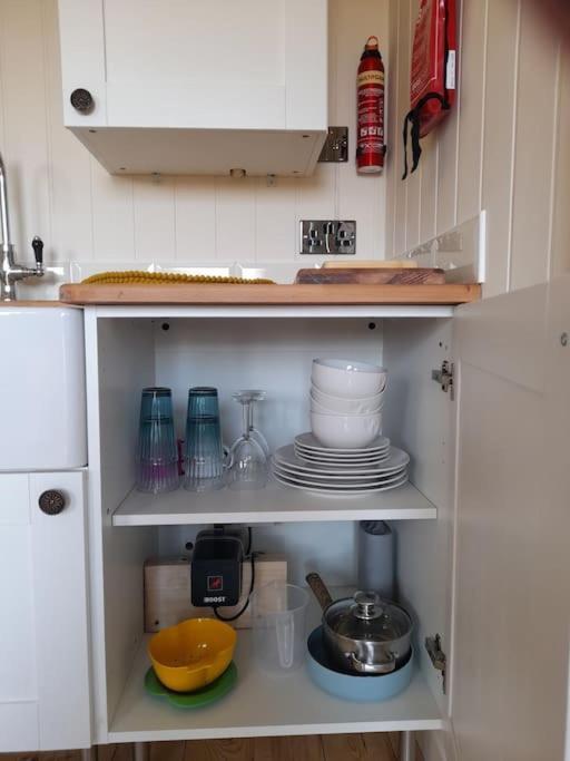 Dinky'S Den Apartment Coverack Luaran gambar