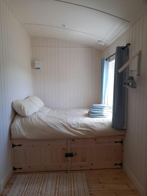 Dinky'S Den Apartment Coverack Luaran gambar